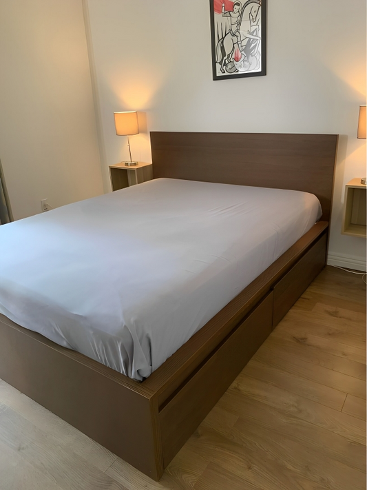 IKEA Malm Queen size bed frame with mattress - Brown